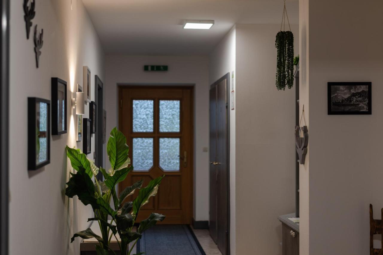Apartment, Haus Lederer Apartament *
